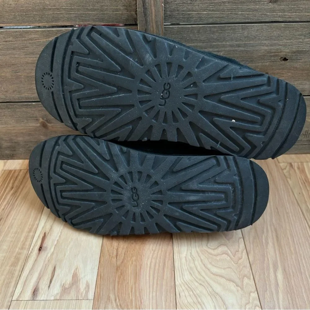 UGG Neumel Chukka Boot Black Suede Boots Men’s Sz 8